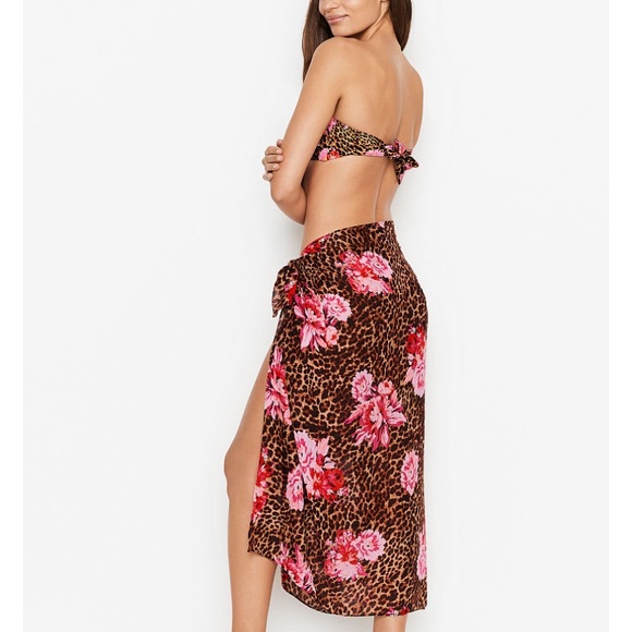 VS Cheetah Peony Sarong Cover-Up - Picture 2 of 6